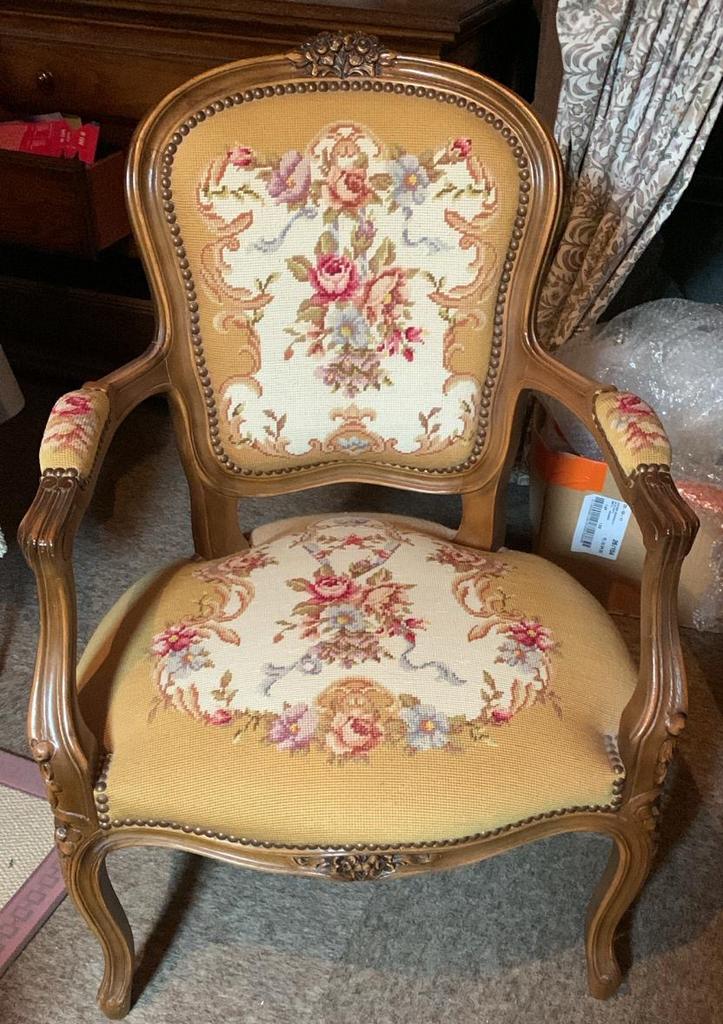 Vintage Queen Anne fauteuil, Ophalen