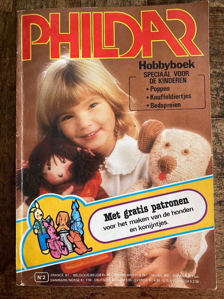 Phildar hobbyboek Poppen, knuffeldiertjes, bedspreien, Ophalen of Verzenden, Gebruikt, Breien of Haken, Patroon of Boek