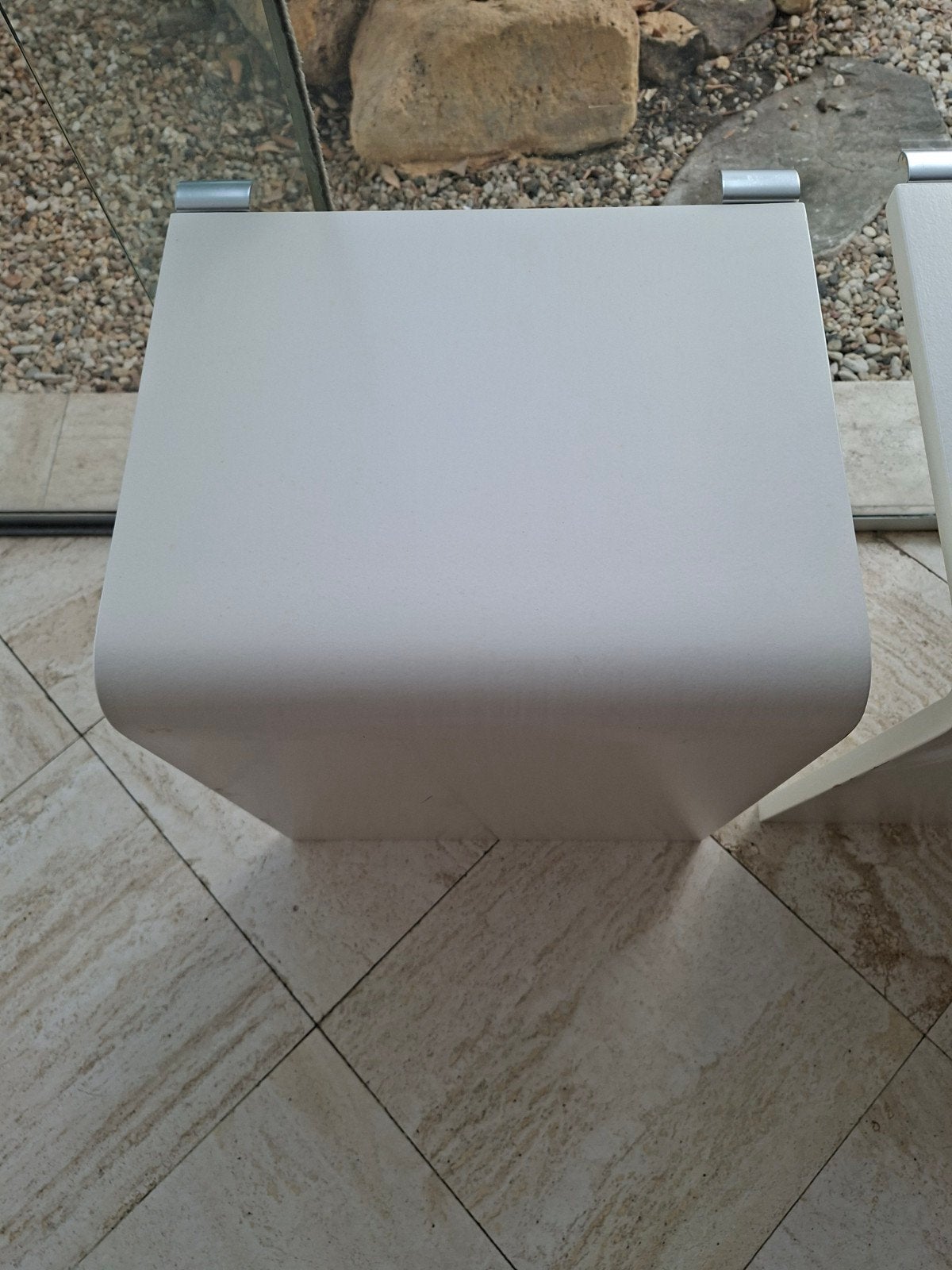2x Auping Auronde nachttafels 48 cm hoog, Ophalen of Verzenden, Zo goed als nieuw, Hout, Minder dan 55 cm