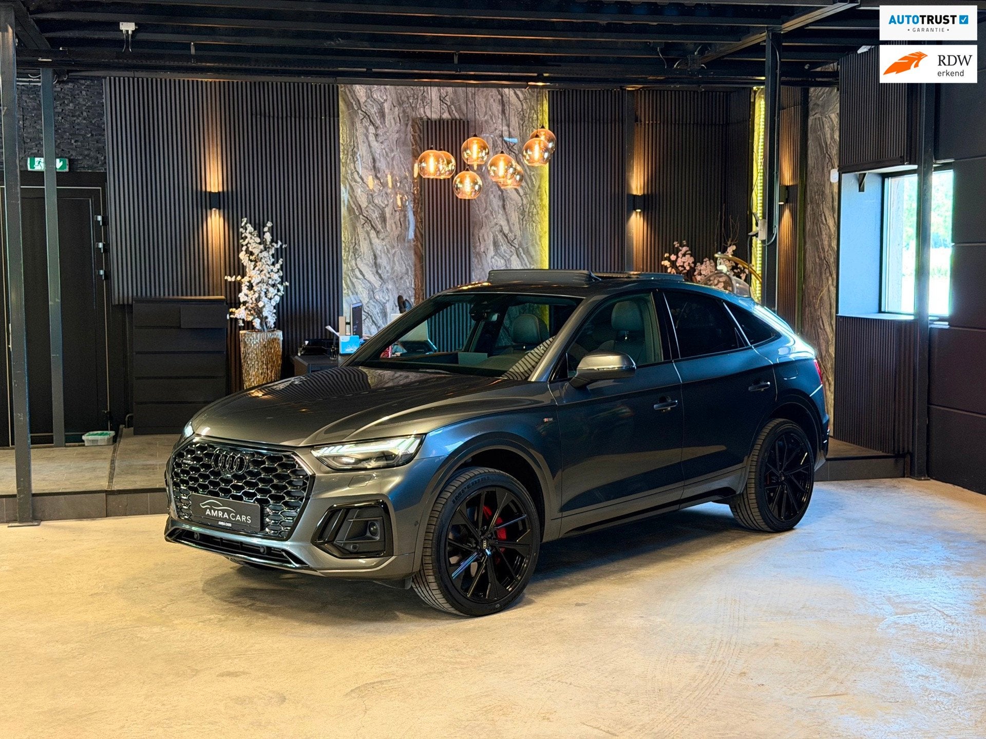 Audi Q5 Sportback 50 TFSI e 3X S-LINE|360|ACC|KEYLESS|BOMVOL, Automaat, Stof, Gebruikt, Euro 6
