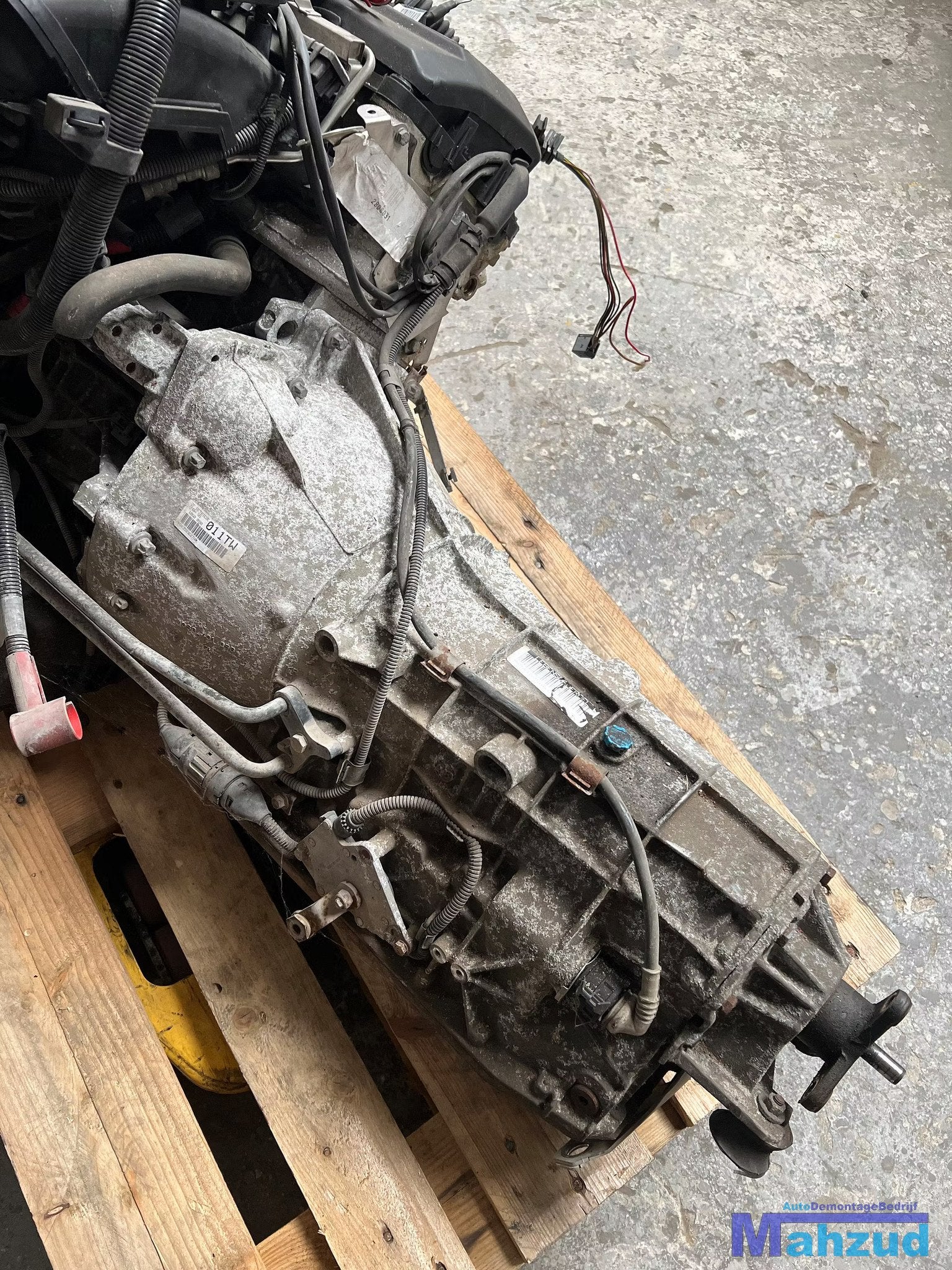 BMW 5 SERIE E39 525I Versnellingsbak automaatbak, Auto-onderdelen, Petuelring 130
80788  Munich, DE, Gebruikt, Info@bmw.de, Ophalen of Verzenden