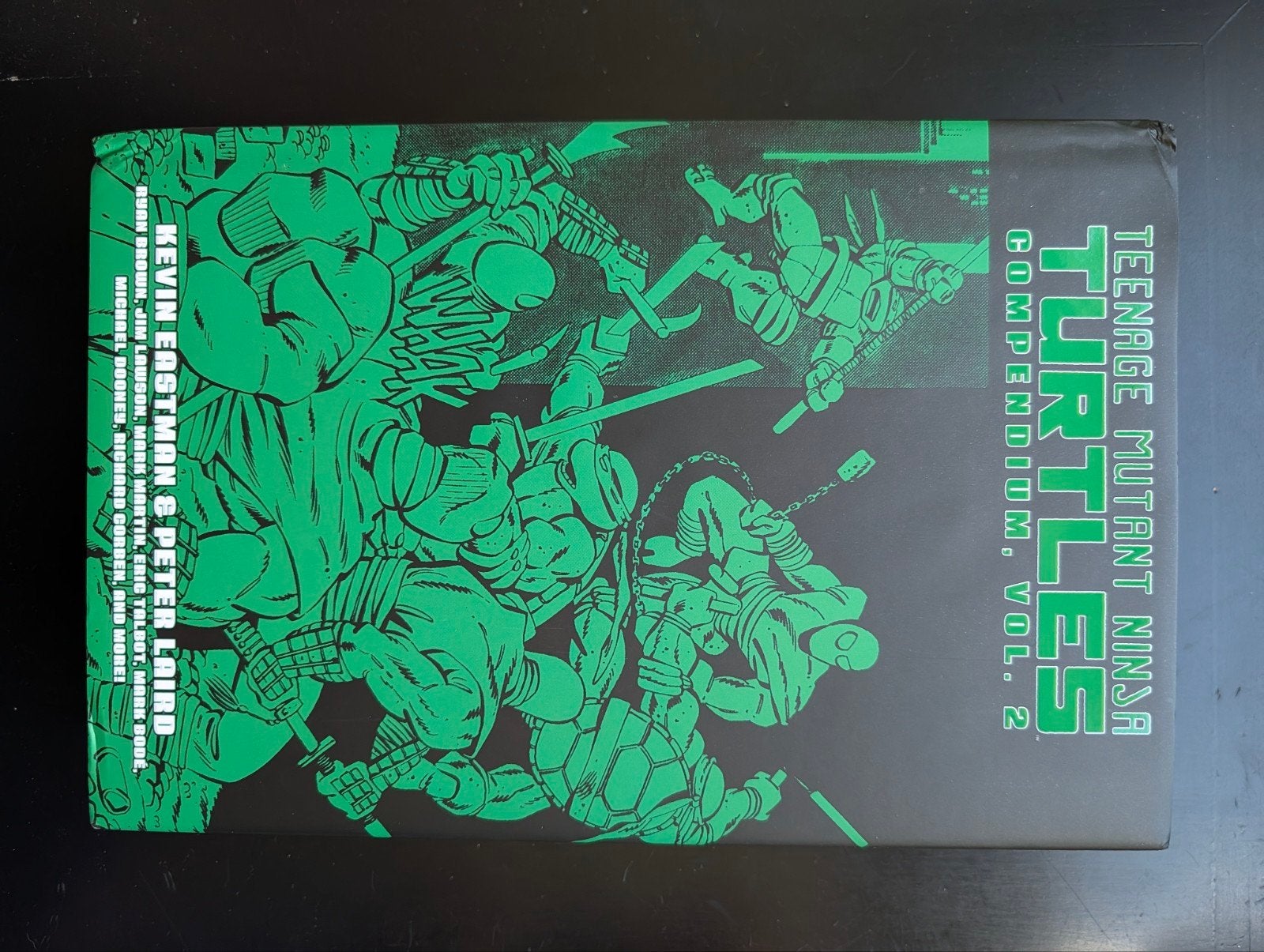 Teenage Mutant Ninja Turtles Compendium Vol. 2, Boeken, Eén comic, Amerika, Ophalen of Verzenden, Zo goed als nieuw