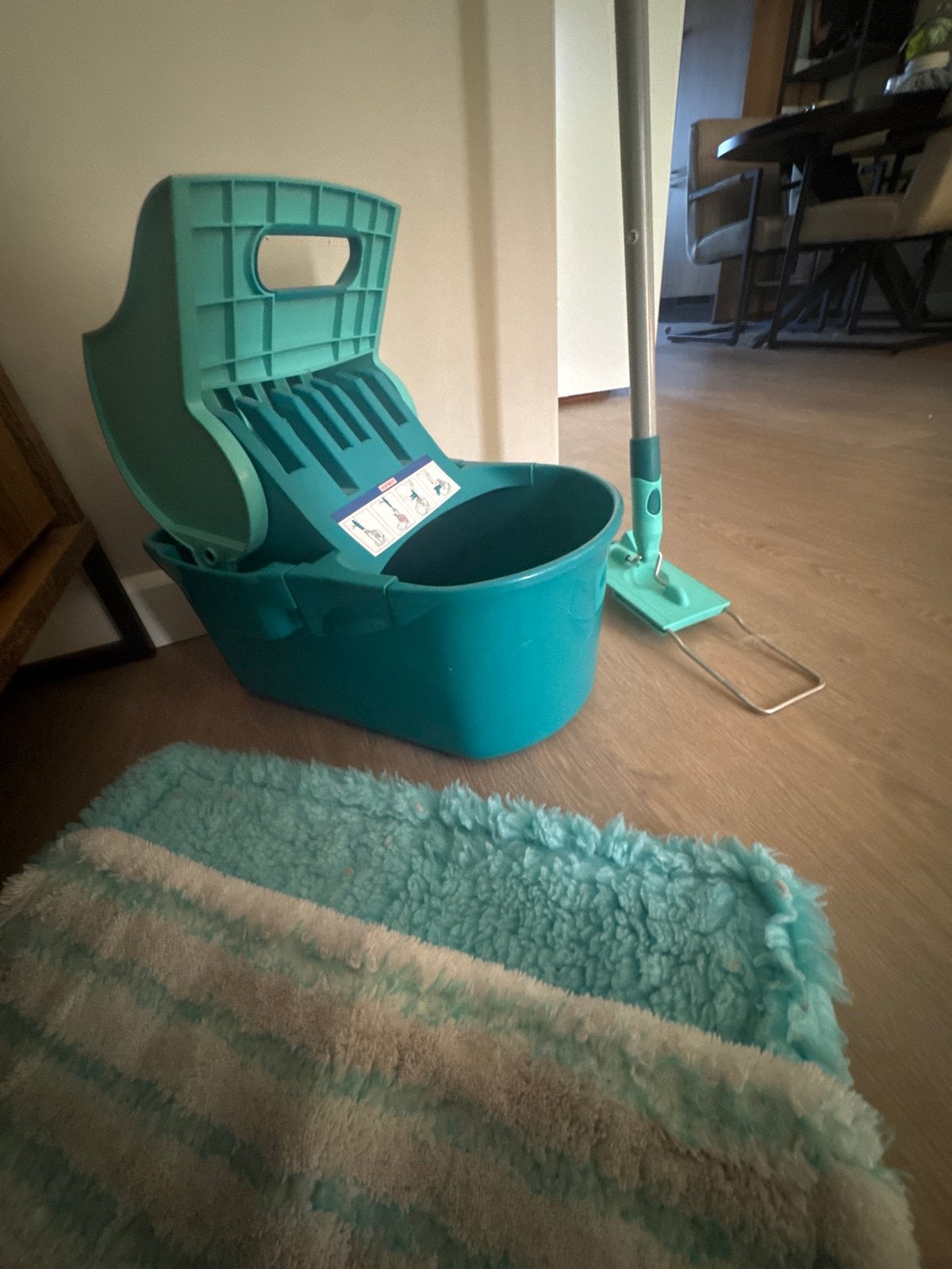 Leifheit Dweilset XL met emmer en 2 microvezeldoeken, Ophalen, Mop of Dweil