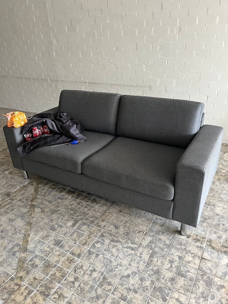 2 zits-bank grijs (gratis), Ophalen, Gebruikt, 150 tot 200 cm, Tweepersoons