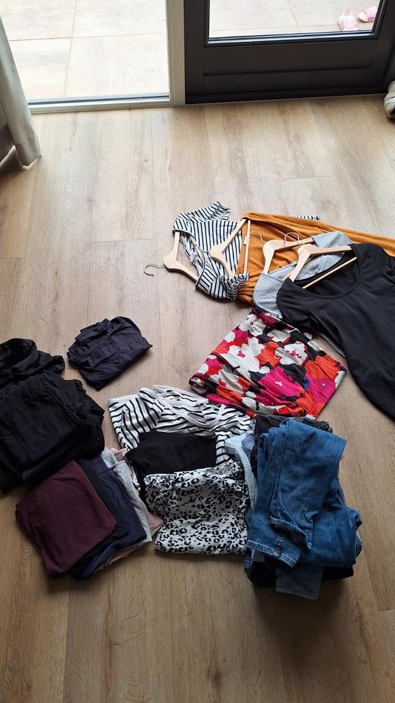Kledingpakket zwangerschap, Kleding | Dames, Dames-kledingpakketten, Gedragen, Maat 36 (S), Ophalen of Verzenden