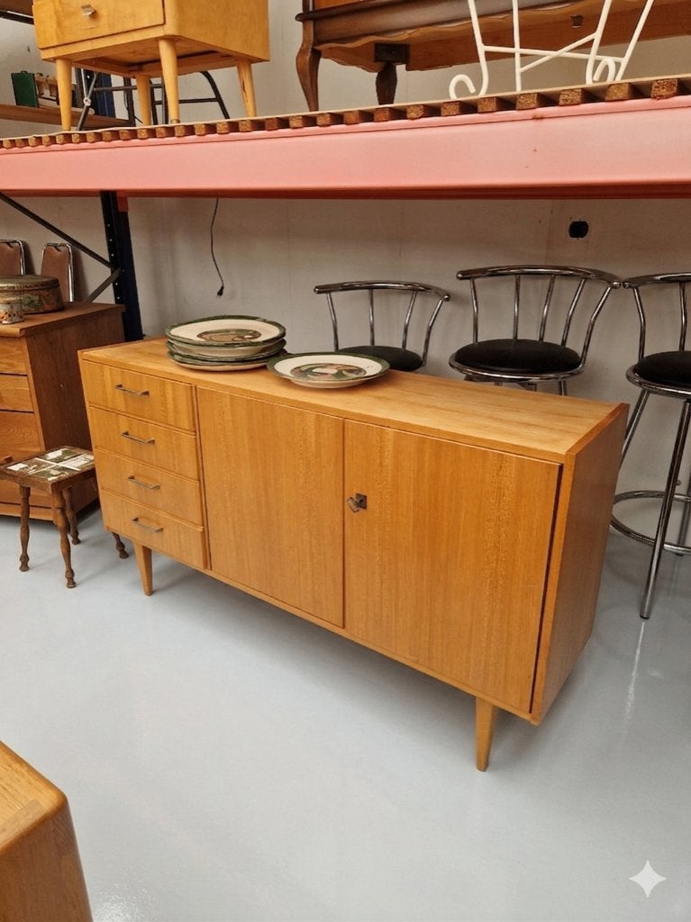 Vintage lichthouten dressoir met vier laden, 134cm, Ophalen, ., ., 25 tot 50 cm