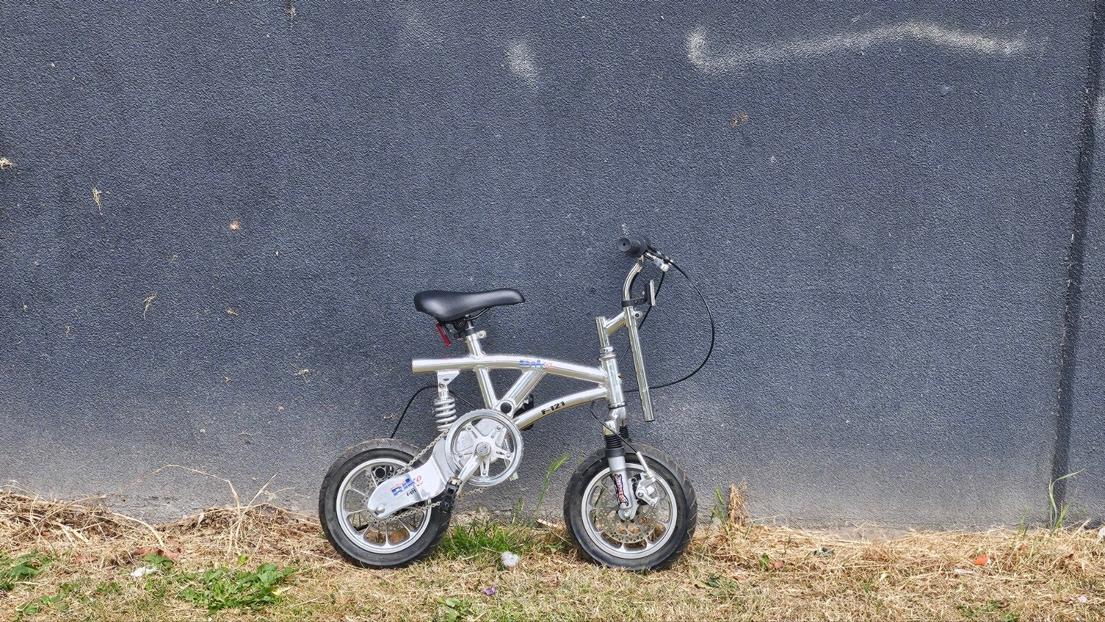 Mini bike F-121, Fietsen en Brommers, Fietsen | Vouwfietsen, Nieuw, Minder dan 14 inch, Deels opvouwbaar, Schijfrem, Ophalen