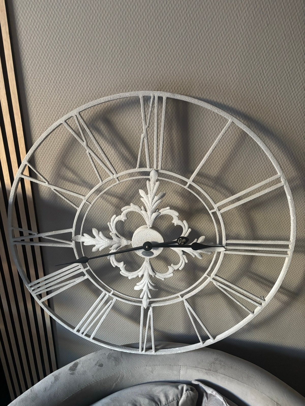 Riverdale Klok Diameter 70cm Beige, Ophalen, Analoog, Beige, Modern