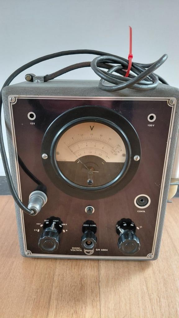 Philips Diode Voltmeter GM 6004, Antiek en Kunst, Ophalen of Verzenden
