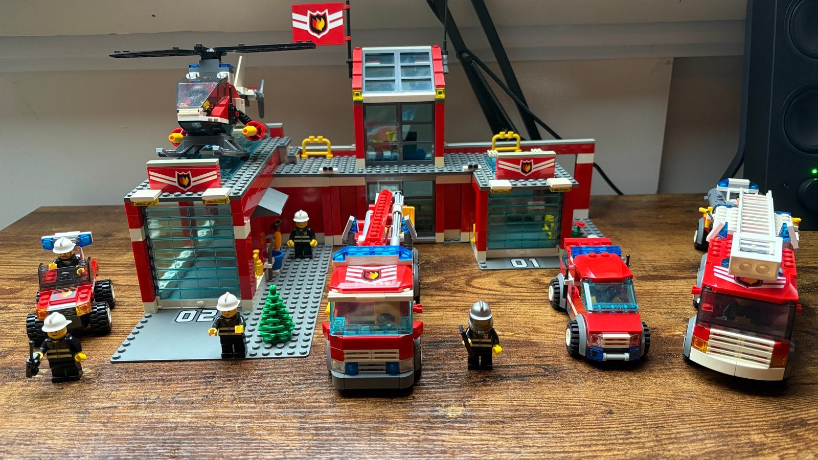 LEGO City Brandweerkazerne & Voertuigen Collectie, Kinderen en Baby's, Ophalen of Verzenden, Gebruikt