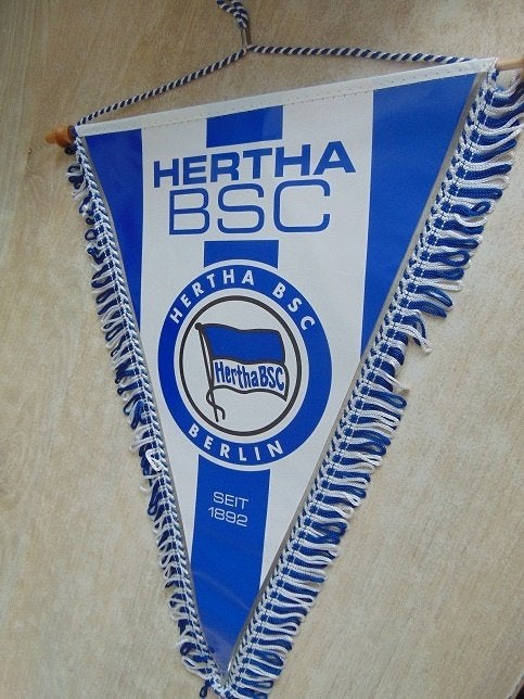 Hertha Bsc Voetbalvaan, Ophalen of Verzenden, Nieuw, Buitenlandse clubs, Vaantje of Sjaal