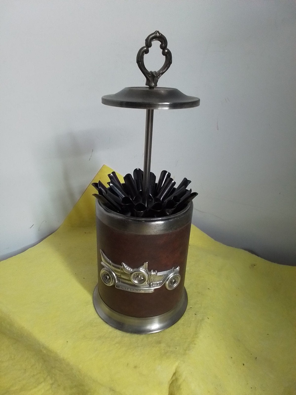 15589) mooi antieke sigarette dispenser, Ophalen of Verzenden, Zo goed als nieuw