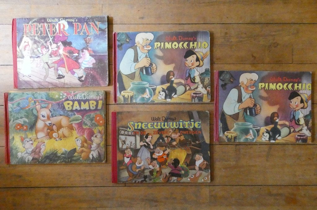 5 Disney weekblad Margriet plaatjes boeken uit de jaren 50, Ophalen of Verzenden, Gelezen, Margriet, Plaatjesalbum