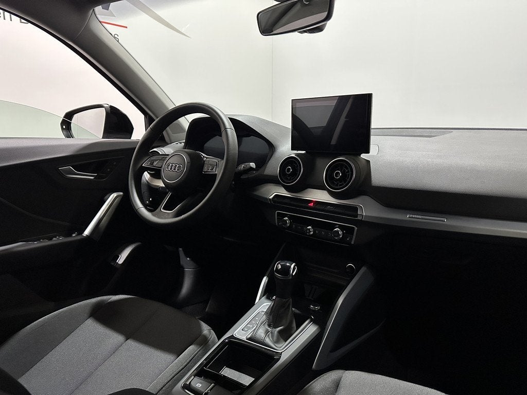 Audi Q2 35 TFSI Advanced edition - Bluetooth / Stoelverw / P, Auto's, Audi, 4 cilinders, 150 pk, Zwart, Bedrijf