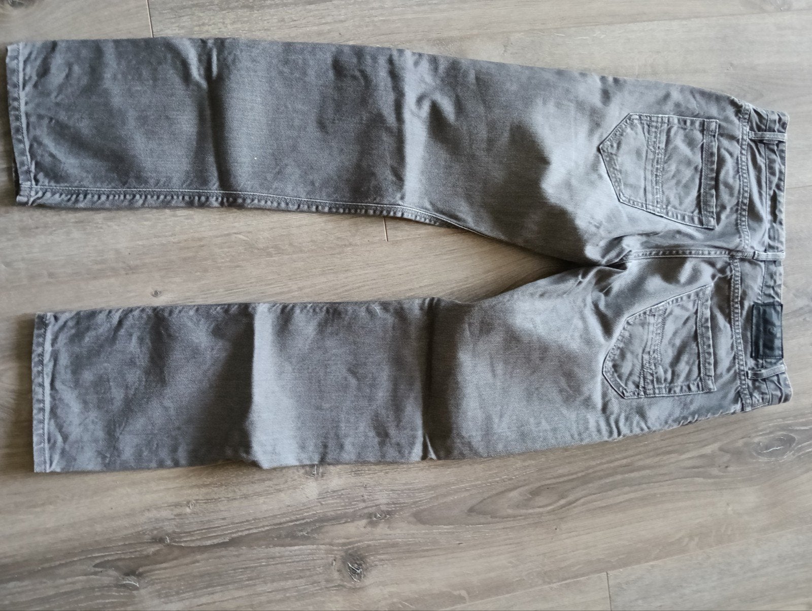 Gedragen grijze jeans, Kleding | Heren, Spijkerbroeken en Jeans, Ophalen, Onbekend, W32 (confectie 46) of kleiner, Grijs