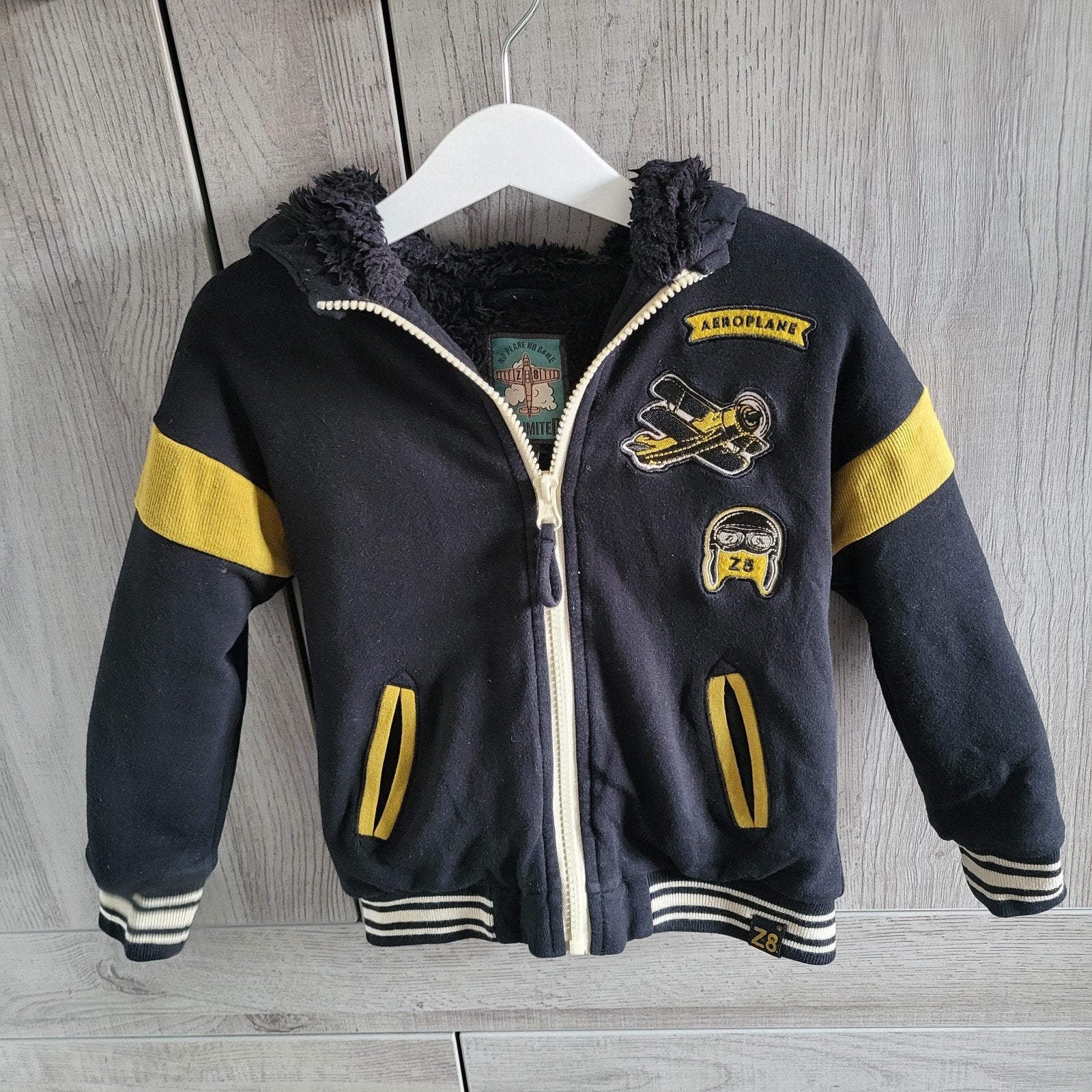Z8 borgvest vest Zayn zwart maat 92/98, Ophalen of Verzenden, Zo goed als nieuw, Jongen, Z8