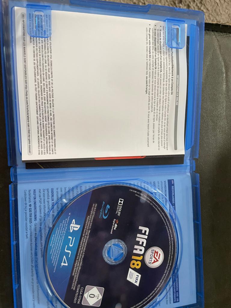 PS4 Games Bundel: FIFA 17, FIFA 18, Call of Duty, Rayman, Th, Ophalen, Gebruikt, Sport, 3 spelers of meer