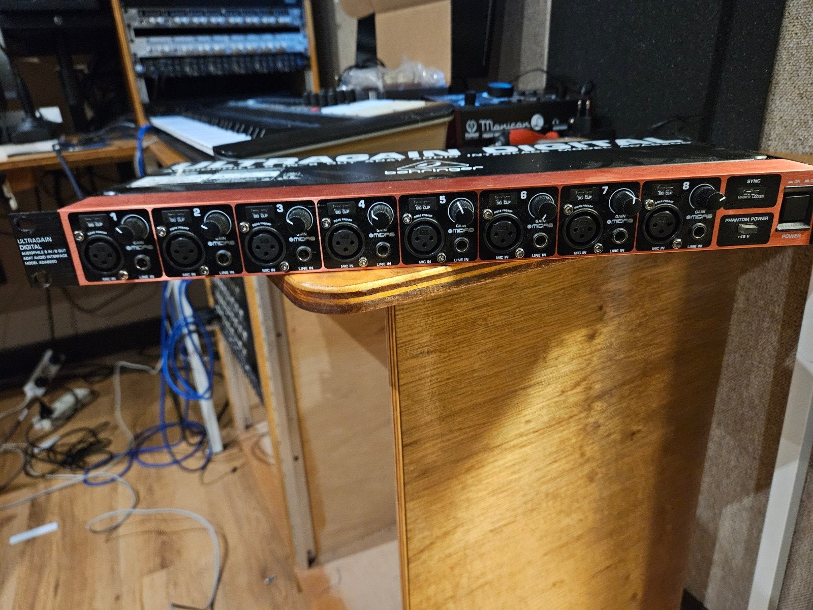 behringer ada8200, Ophalen of Verzenden, Zo goed als nieuw, Audio