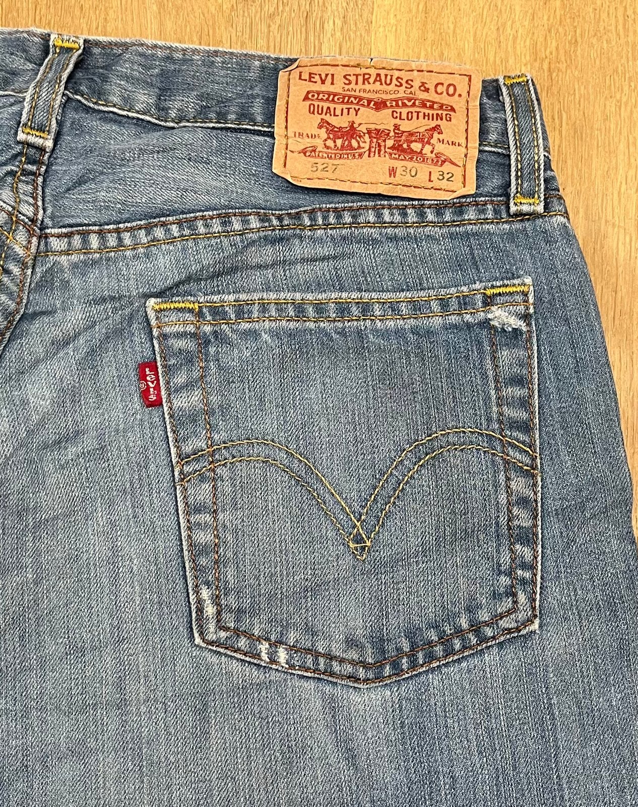 Levi’s 527 low bootcut jeans blauw - Maat W30 L32, Ophalen of Verzenden, Zo goed als nieuw, Blauw, W32 (confectie 46) of kleiner