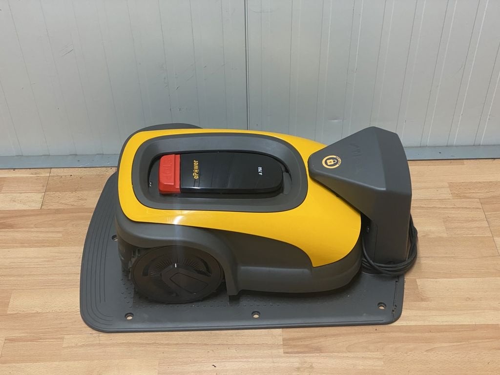 STIGA A750 ROBOTMAAIER RTK/GPS, Gebruikt, Stiga