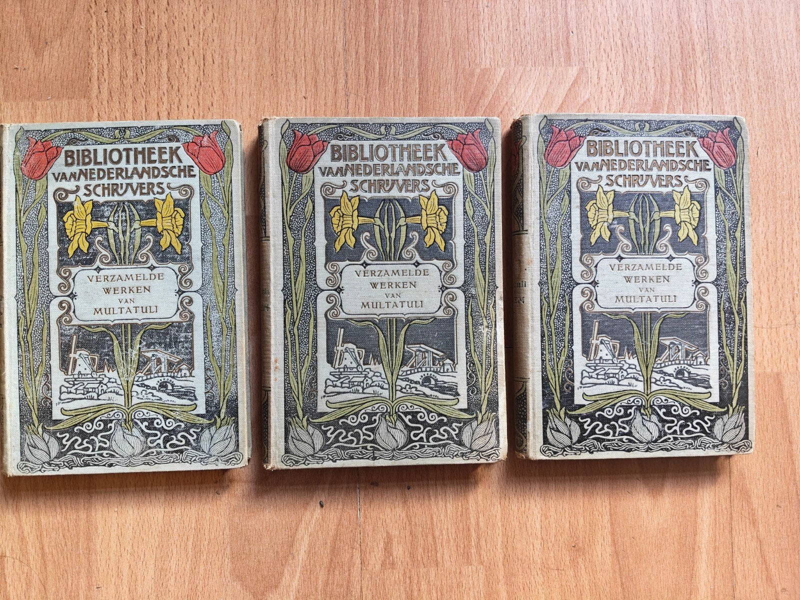 Drie deeltjes uit "Verzamelde Werken van Multatuli" - 1907, Ophalen of Verzenden, Gelezen, Nederland