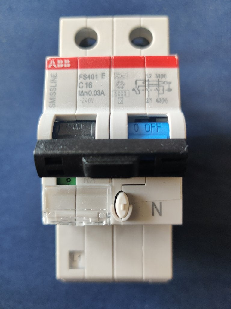ABB SMISSLINE Aardlekautomaat C16 30mA 1P+N FS401E Type A, Ophalen of Verzenden, Nieuw