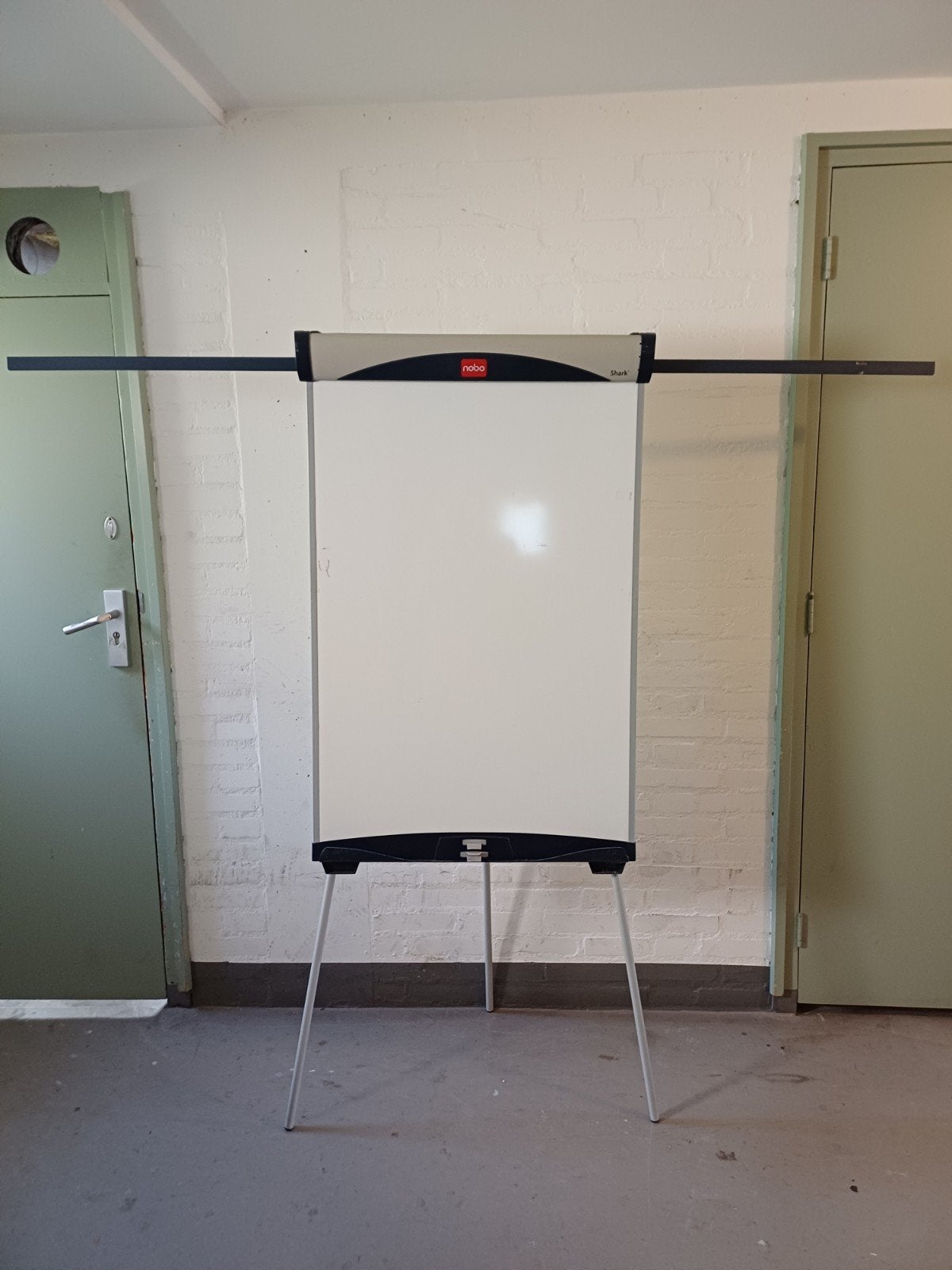Nobo Shark Flipover met nieuw pak flipovervellen, Ophalen of Verzenden