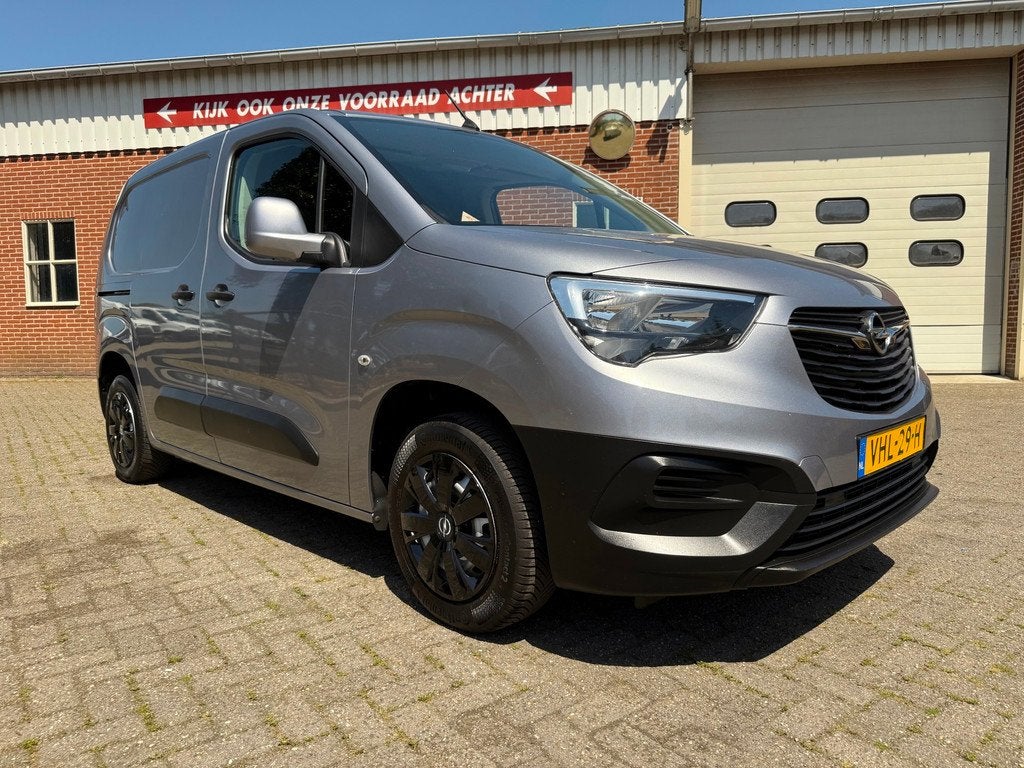 Opel Combo 1.5D L1H1 Edition E6 airco cruise optioneel met a, Voorwielaandrijving, 1350 kg, Gebruikt, 4 cilinders