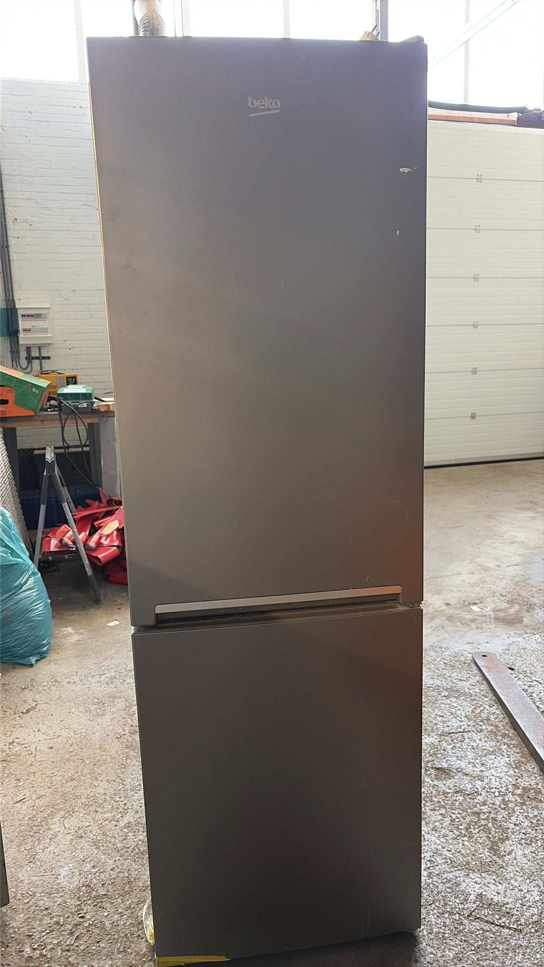 Beko koelkast/vriezer, 200 liter of meer, Ophalen, Zo goed als nieuw, 160 cm of meer