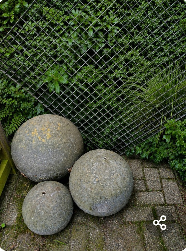 waterornament met 3 stenen bollen, Ophalen, Gebruikt, Beton, Waterornament