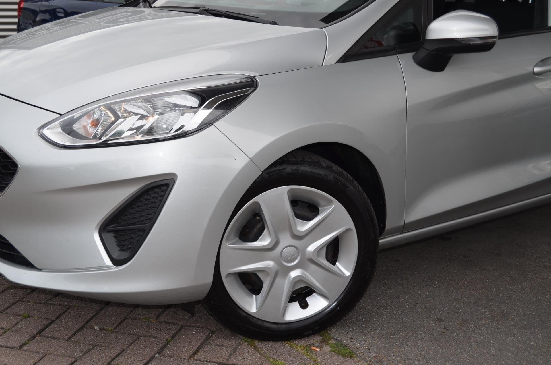 Ford Fiesta 1.1 Trend NIEUWE MODEL| NAVI| NAP|, Auto's, Dealer onderhouden, Stof, Met garantie (alle), Origineel Nederlands