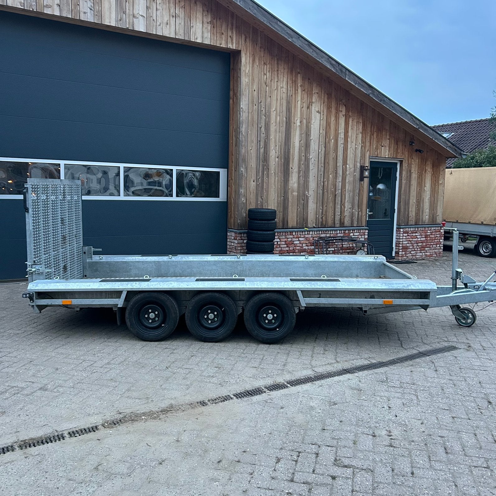 Vlemmix 3500 kg 3 asser, Ophalen of Verzenden, Gebruikt