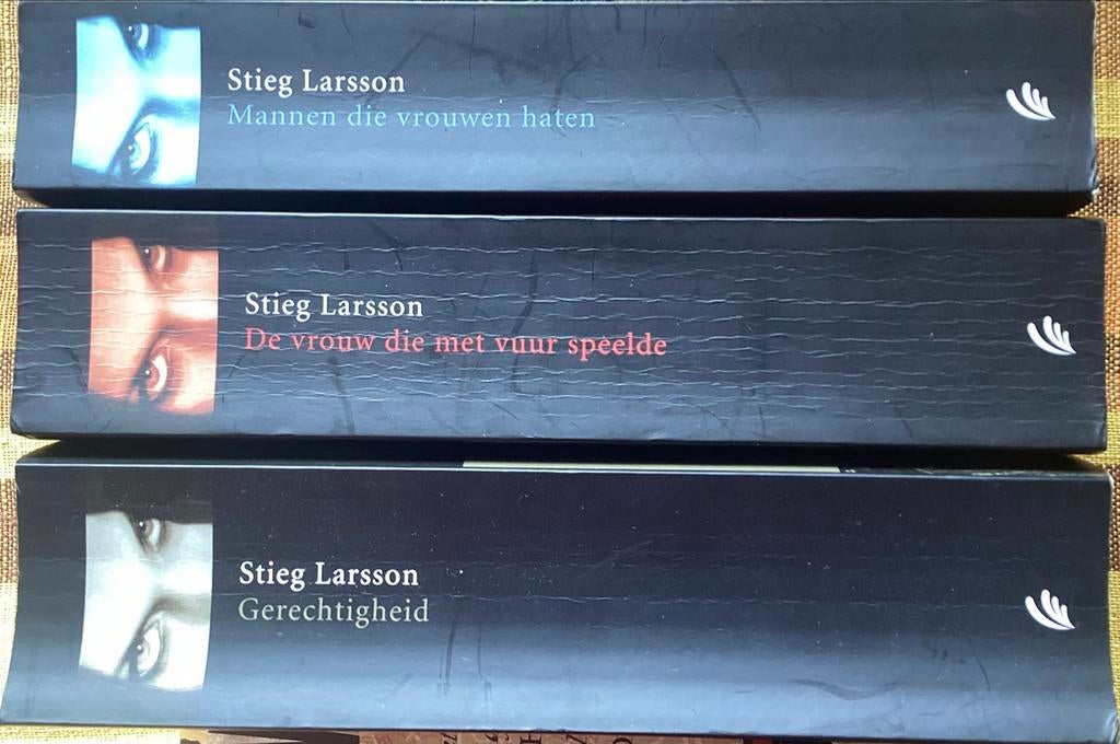 Stieg Larsson Millennium Trilogie, Boeken, Ophalen of Verzenden, Zo goed als nieuw