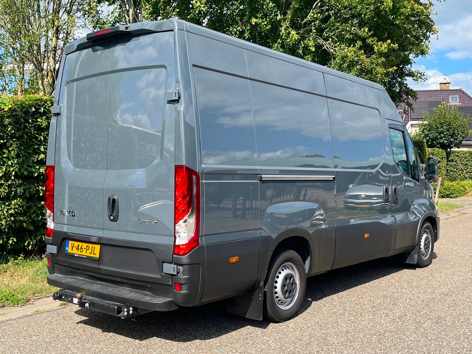 Iveco Daily 35S18 3.0 180PK |L2H2 | 3500kg trekgewicht, Gebruikt, 4 cilinders, Iveco, 2381 kg