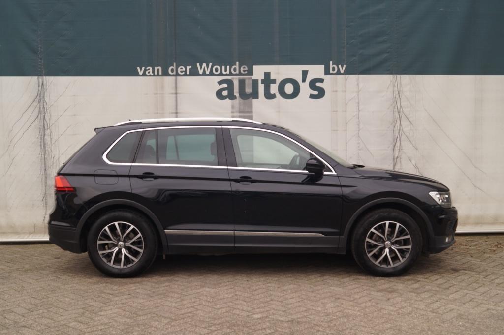 Volkswagen Tiguan 1.5 TSI 150pk DSG Comfortline Business -LE, Euro 6, 4 cilinders, 150 pk, Zwart