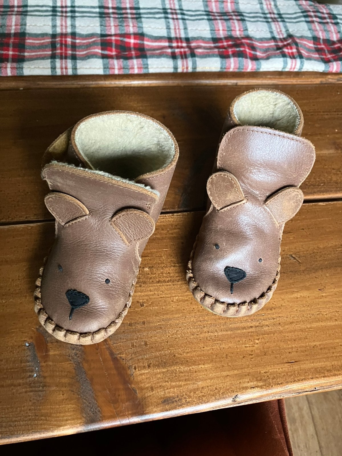 Donsje schoentjes bijna nieuw., Kinderen en Baby's, Ophalen, Zo goed als nieuw, Jongetje of Meisje, Schoentjes