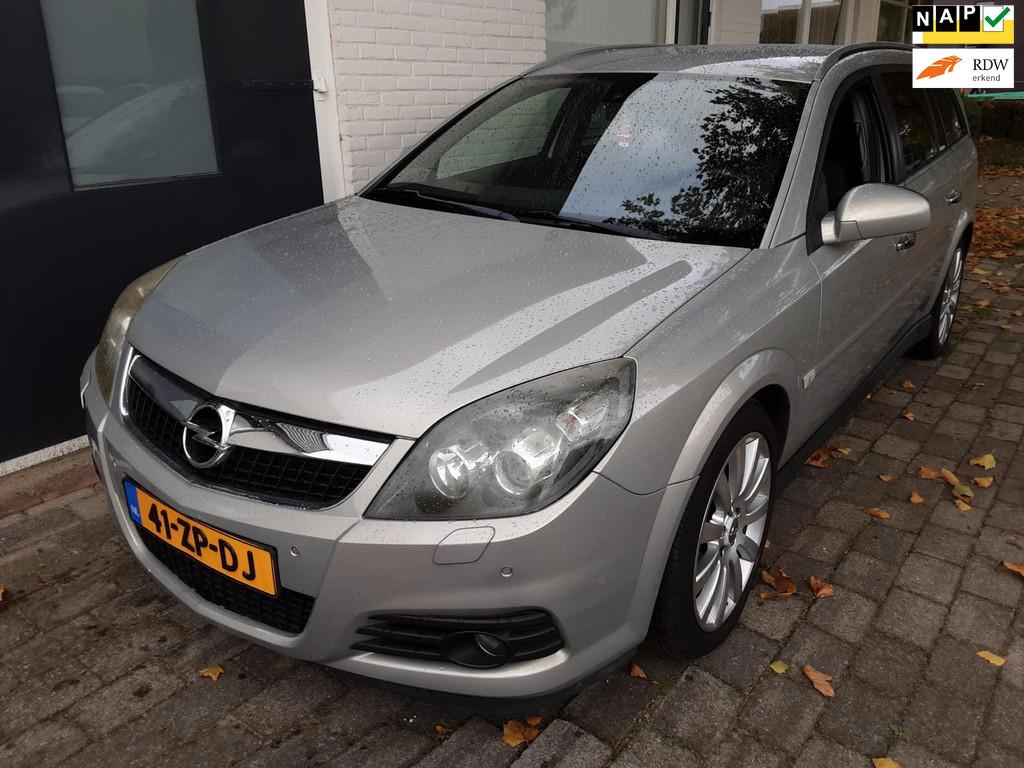 Opel Vectra Wagon 1.8-16V Executive, Gebruikt, 4 cilinders, 1796 cc, Vectra
