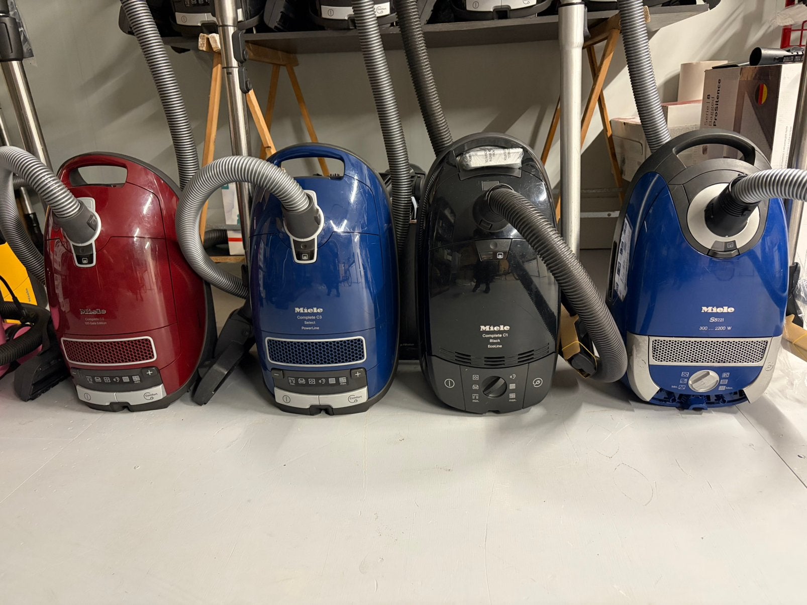 Miele stofzuiger, Witgoed en Apparatuur, Stofzak, Refurbished, Ophalen of Verzenden, Miele
