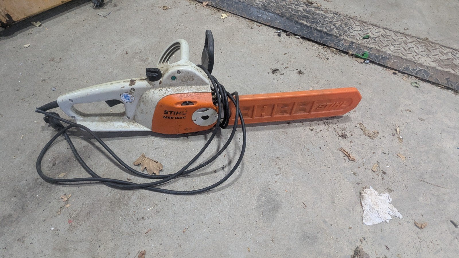 Stihl MSE 160c kettingzaag & elektrische slijper, Stihl, Gebruikt, Kettingzaag, Ophalen of Verzenden