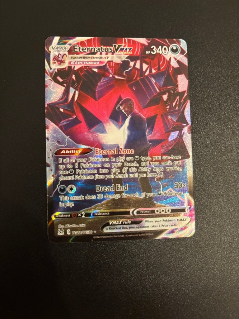 Eternatus VMAX (LOR TG22), Hobby en Vrije tijd, Verzamelkaartspellen | Pokémon, Ophalen of Verzenden, Zo goed als nieuw