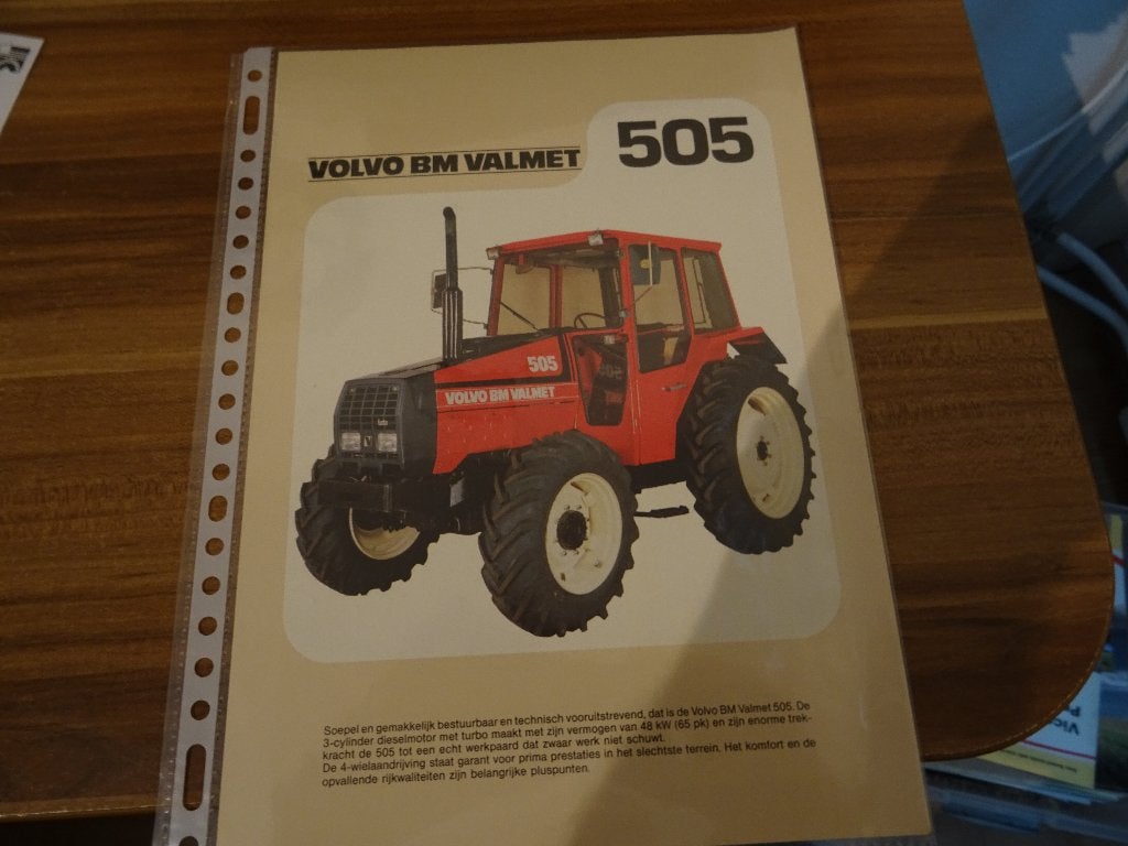 Volvo BM Valmet 505/605/705 folder, Ophalen of Verzenden, Nieuw, Folder