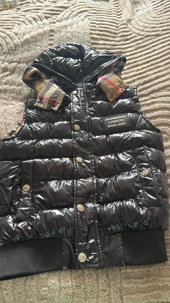 Burberry body warmer, Kinderen en Baby's, Ophalen of Verzenden, Zo goed als nieuw, Jongen of Meisje, Jas