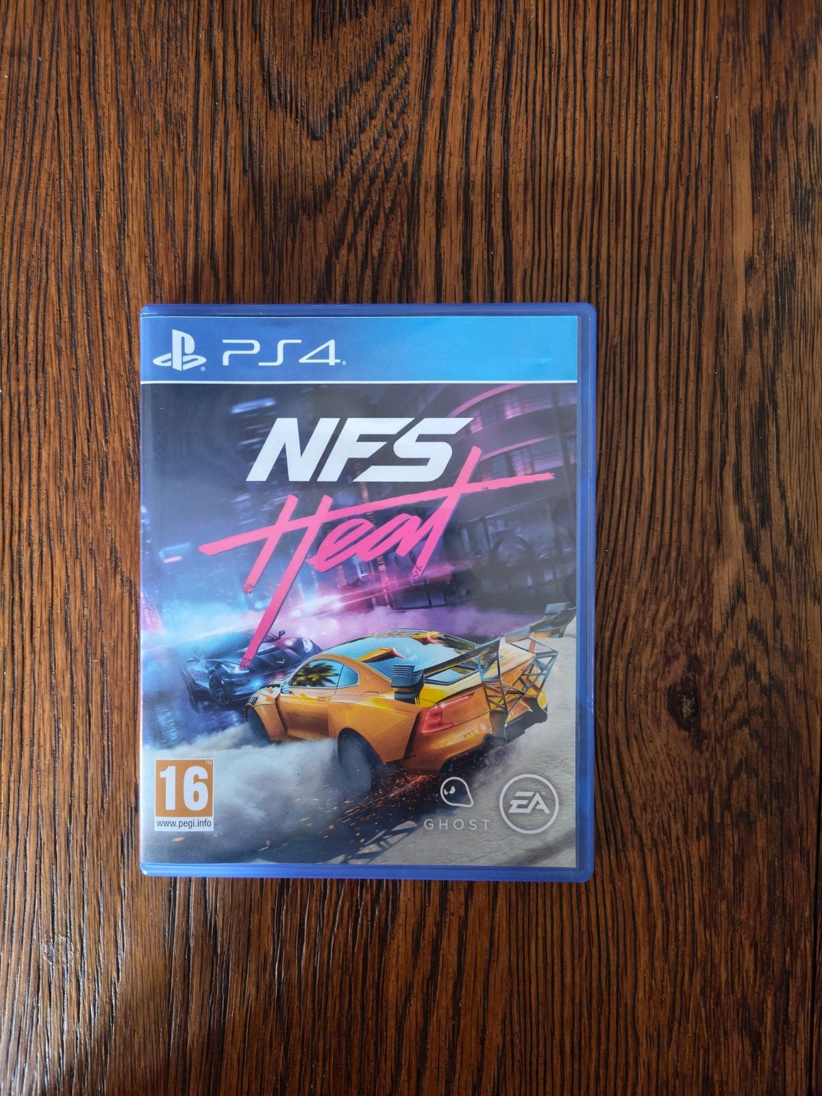 NFS Heat PS4 - Racegame met open wereld, Spelcomputers en Games, Games | Sony PlayStation 4, Online, 1 speler, Racen en Vliegen