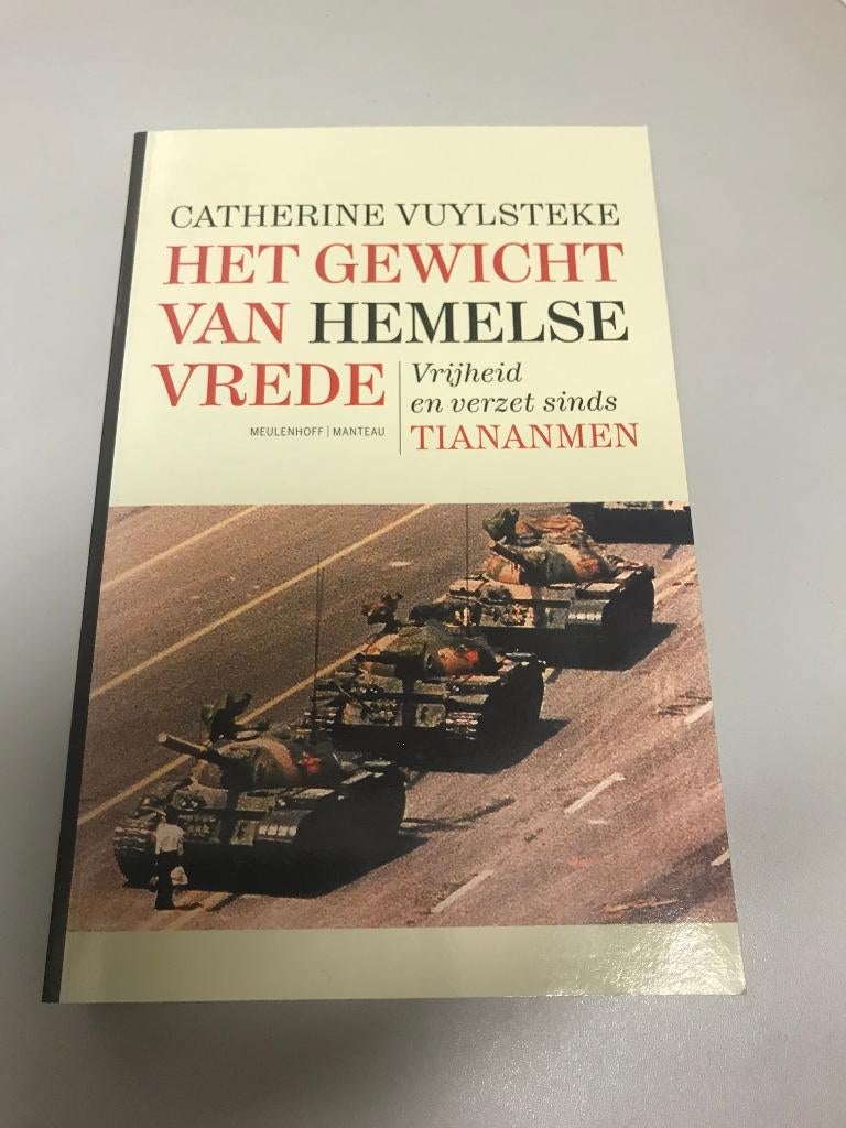 Het gewicht van hemelse vrede, Ophalen of Verzenden, 1945 tot heden, Gelezen, Algemeen