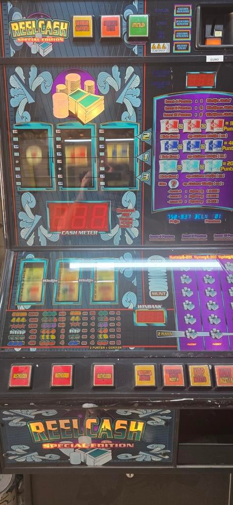 Reelcash Gokkast - Euro in/uit, en sleutels, Verzamelen, Automaten | Gokkasten en Fruitautomaten, Euro, Ophalen, Gebruikt, Met sleutels