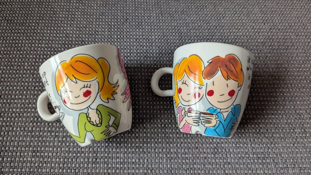 Blond Amsterdam Douwe Egberts mok 2 stuks, Zo goed als nieuw, Aardewerk, Blond Amsterdam, Mok