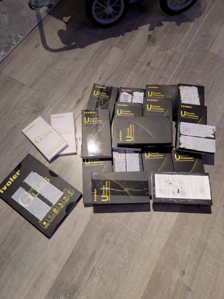 21xTelefoonhoesjes en screenprotectors voor diverse modellen, Verzenden, Nieuw