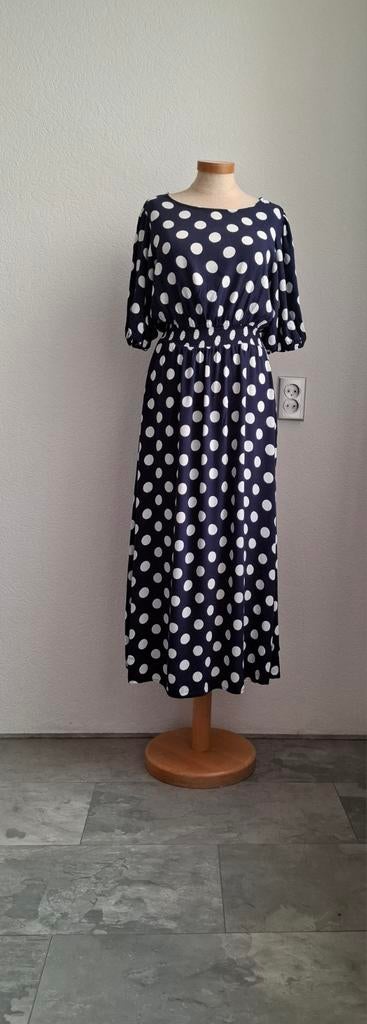 Donkerblauwe jurk met witte stippen merk Oysho, Ophalen of Verzenden, Zo goed als nieuw, Blauw, Onder de knie