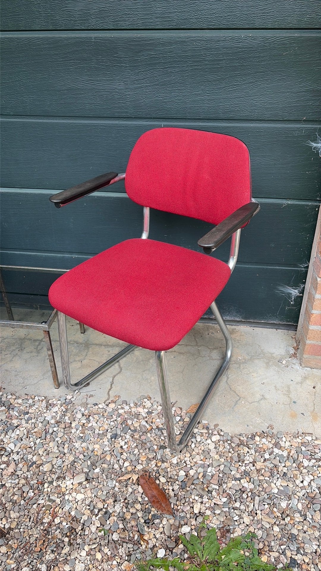 Vintage Gispen de Wit buisframe slede stoel, Ophalen, Gebruikt, Vintage industrieel design, Rood