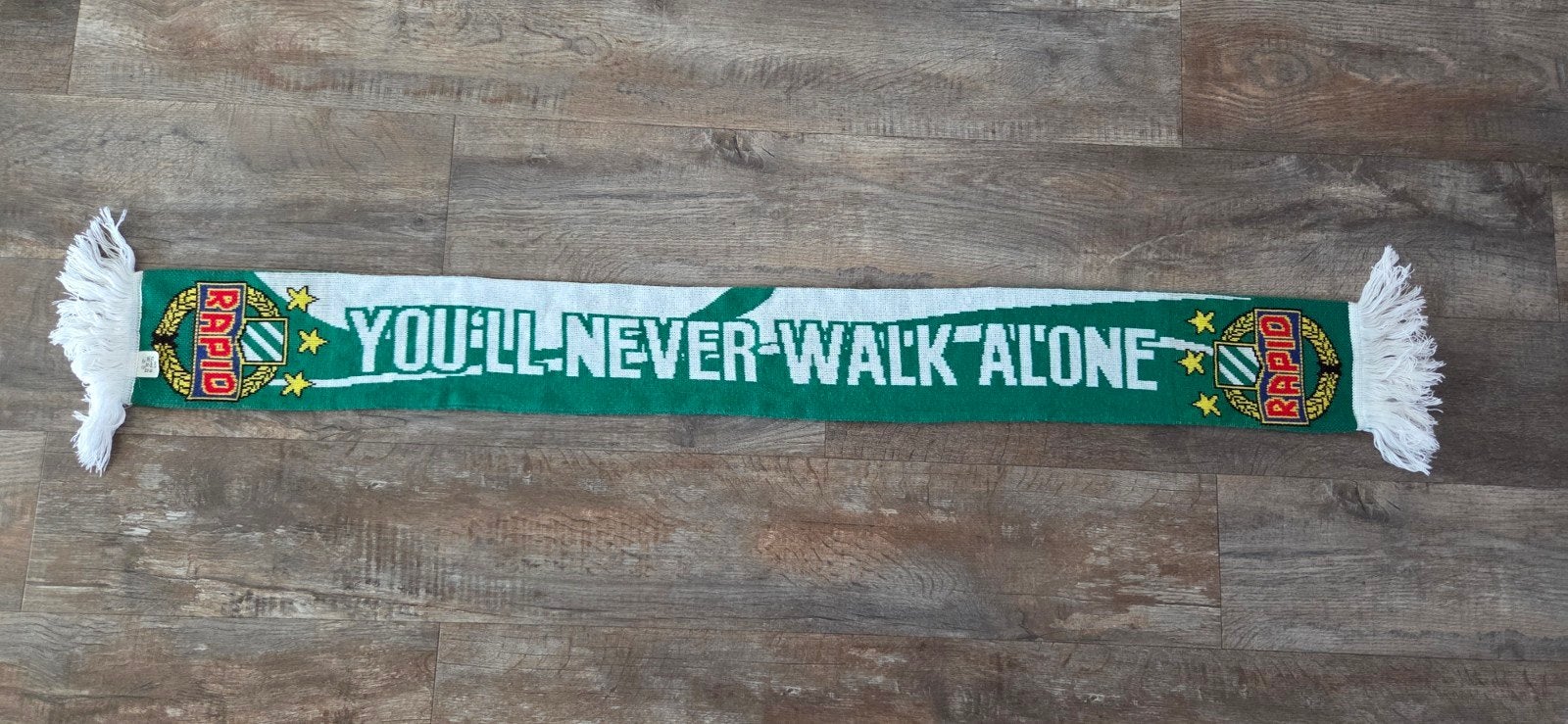 Sjaal Rapid Wien, Verzamelen, Sportartikelen en Voetbal, Ophalen of Verzenden, Zo goed als nieuw, Buitenlandse clubs, Vaantje of Sjaal